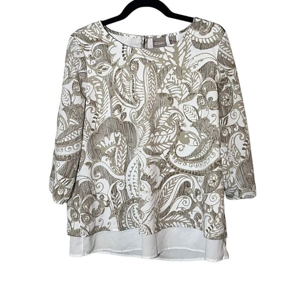 Chico’s 3/4 Sleeved Flowy Blouse Size 1 (Small) - Picture 1 of 7